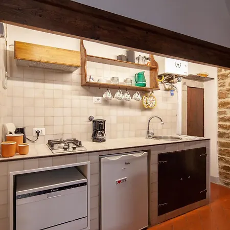 Aurora's, Renaissance Suite, Historic Apartment, Pivot Location, Few Walks From All, Ac Bedroom Apartment Florence
