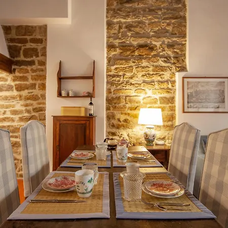Aurora’s: Renaissance Suite, Aircondo Bdr Appartement Florence