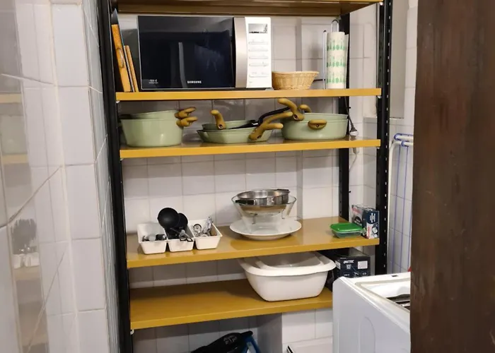 Apartment Aurora Suite, Inside Historic Centre, Few Steps From Uffizzi, Ac Bedrooom, Brand New In-Room Bth, 2Nd Floor, Walking Distance From All Sites *